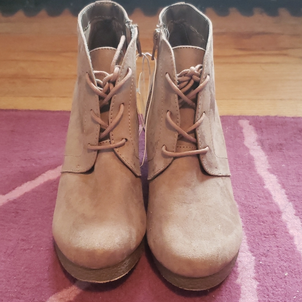 Target Merona Taupe Lace up Wedges
